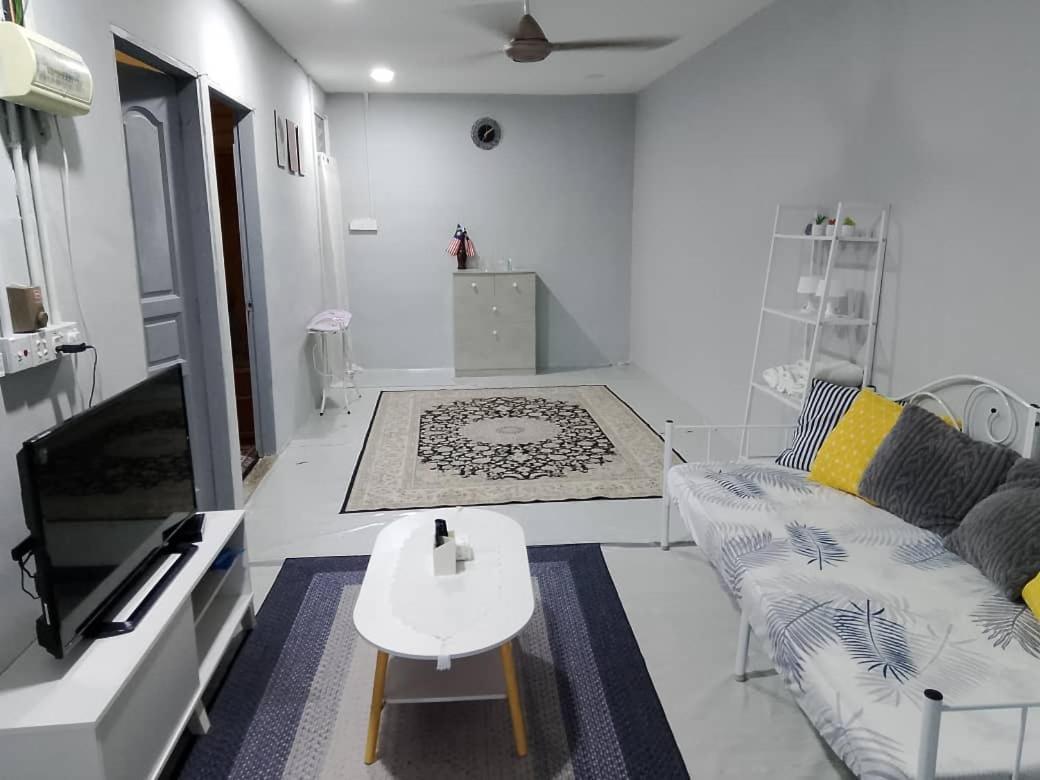 Homestay Wira Fh Άλορ Σταρ Εξωτερικό φωτογραφία