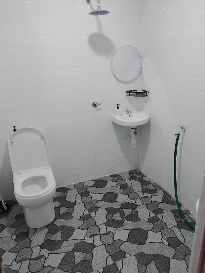 Homestay Wira Fh Άλορ Σταρ Εξωτερικό φωτογραφία