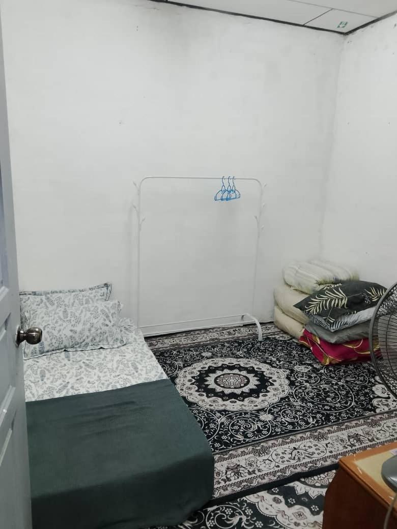 Homestay Wira Fh Άλορ Σταρ Εξωτερικό φωτογραφία
